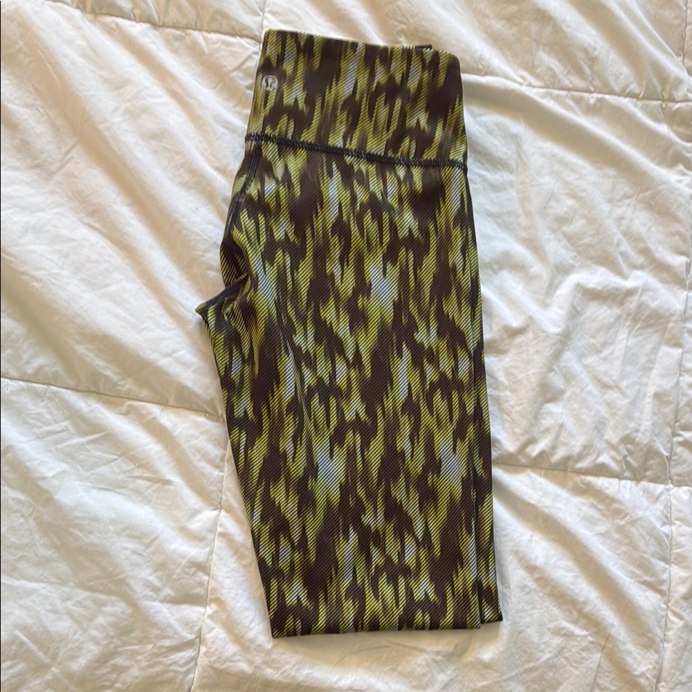 Patterned Leggings in Green and Brown